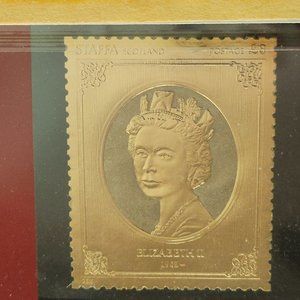 QUEEN ELIZABETH II  GOLD FOIL STAMP